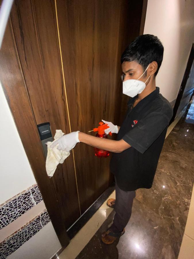 Hotel Meriton Mumbai International Airport T-2 Eksteriør billede