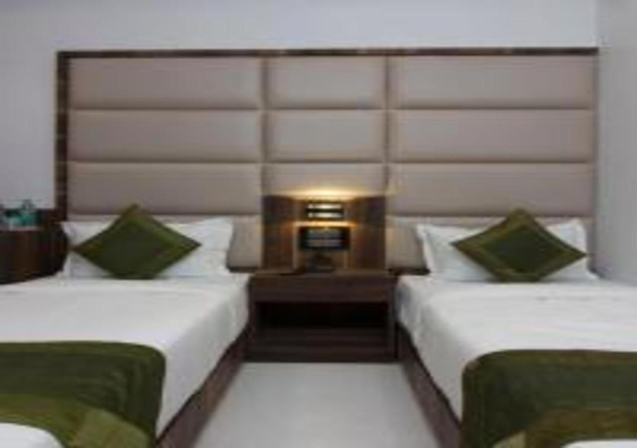 Hotel Meriton Mumbai International Airport T-2 Eksteriør billede
